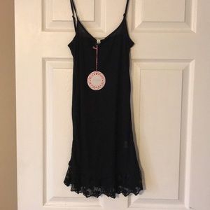 Lace bottom layer tank top